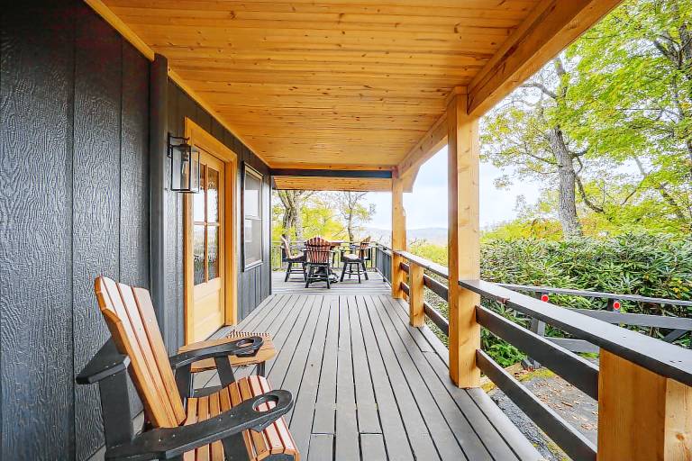 Chic Cabin! Epic Views of Grandfather Mountain — photo 3