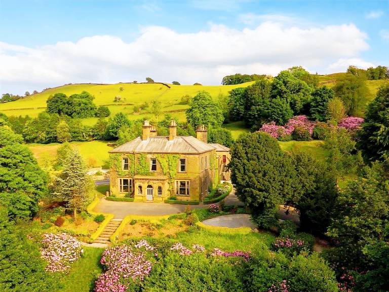 Moorlands Manor