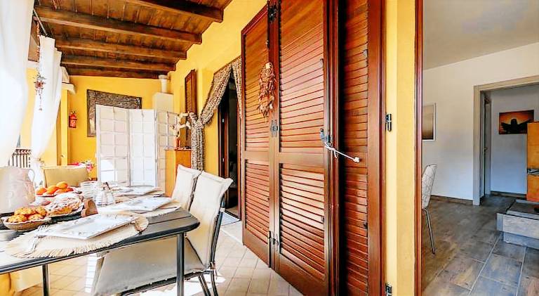Holiday apartment with 3 rooms for 6 persons — photo 2