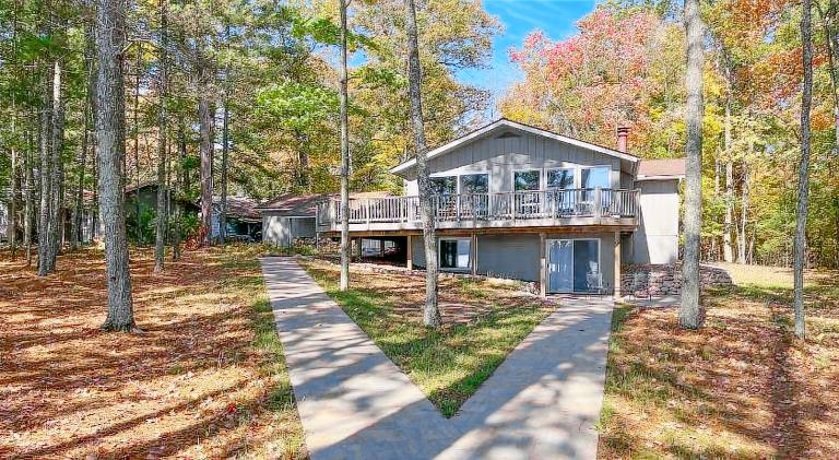 Vacation home | Pets are welcome in Eagle River, WI
