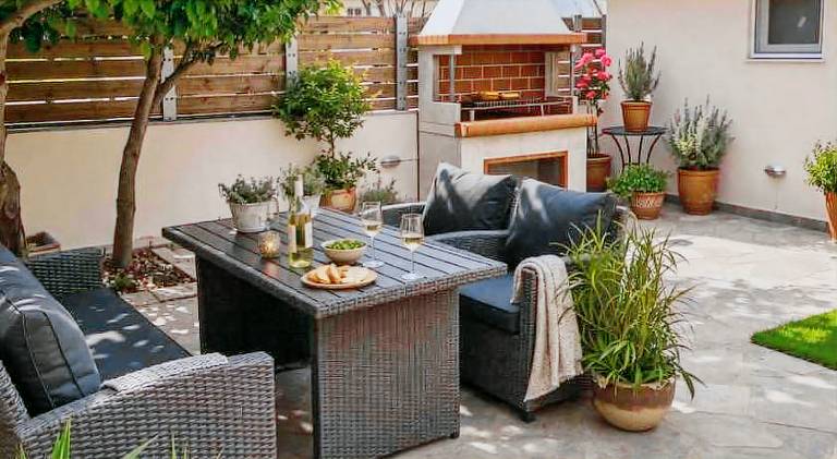 Fully equipped house with yard | Pets are welcome in Volos