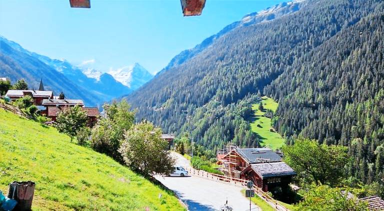 Rental apartment with 3 rooms for 5 persons in Anniviers
