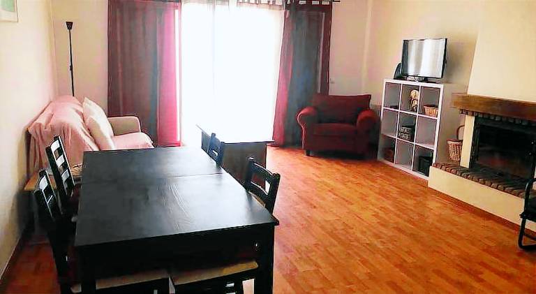 Fully equipped vacation home with barbeque, garden & terrace | Dogs allowed — photo 2