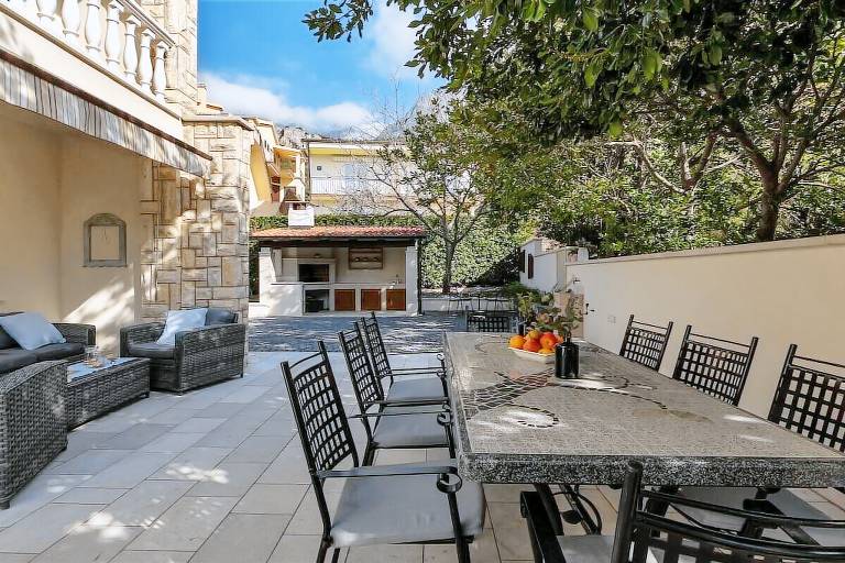 House with patio, yard & BBQ | Pet-friendly — photo 5