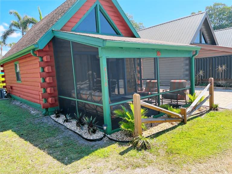 Cabin Okeechobee