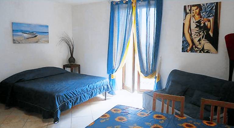 Rental apartment with 1 room for 2 persons in Lipari