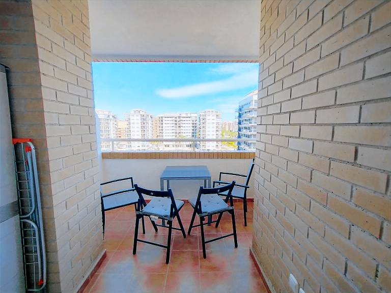 Holiday apartment with pool & patio — photo 2