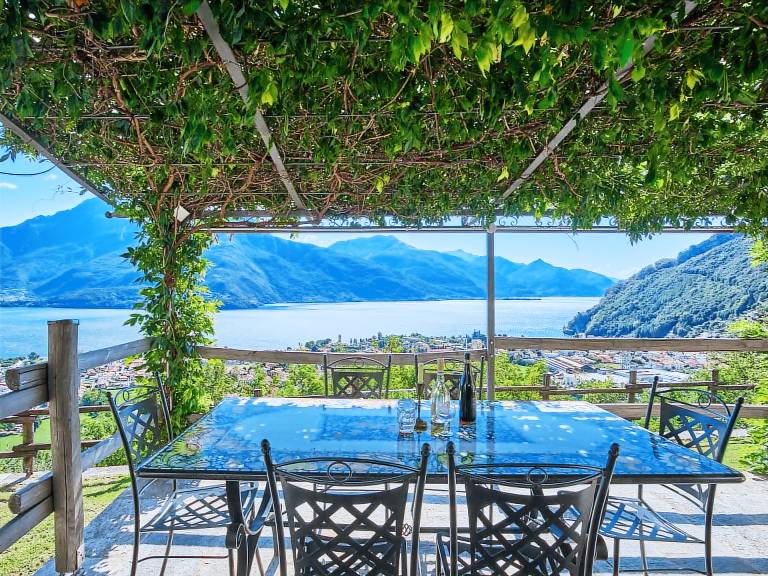 Fully equipped house with yard, barbeque & patio | Lake view | Pets allowed — photo 2