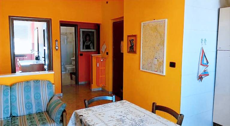 Holiday apartment with 2 rooms for 4 persons — photo 2