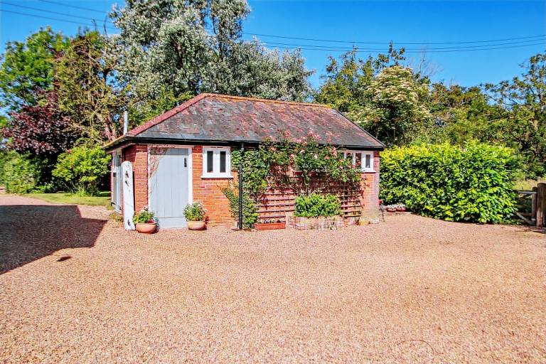 Cabin Cratfield