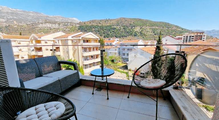 Holiday apartment with pool & jacuzzi | Next to the beach | Pets are welcome — photo 4