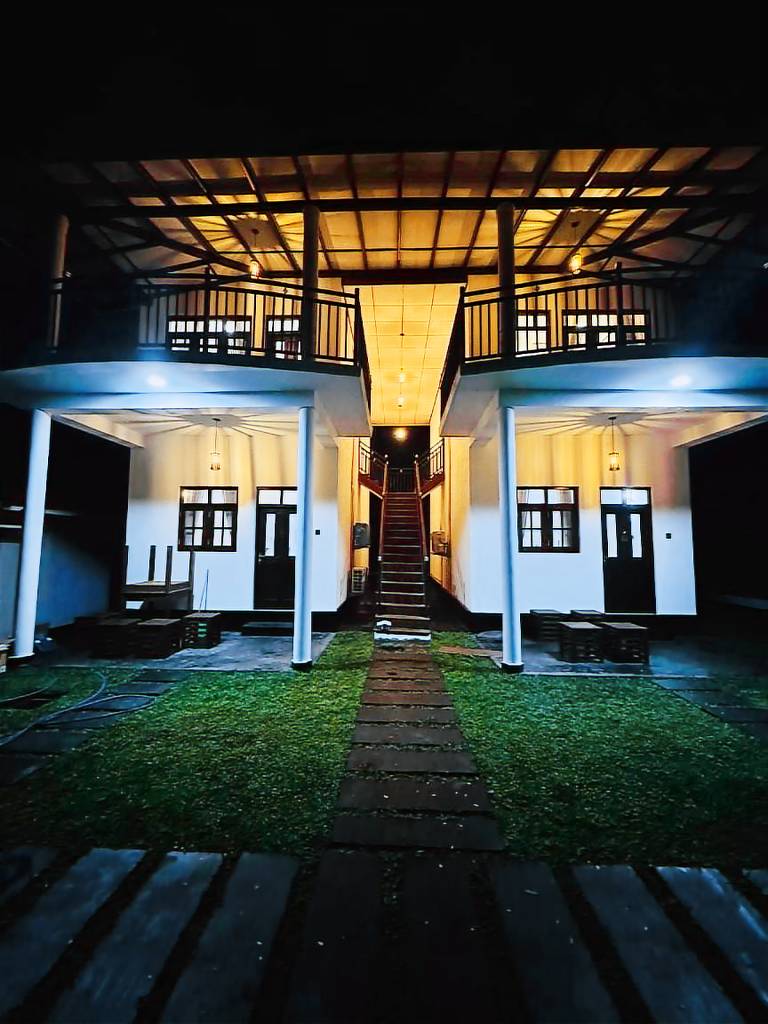 HOTEL ELYSIAN in Udawalawa