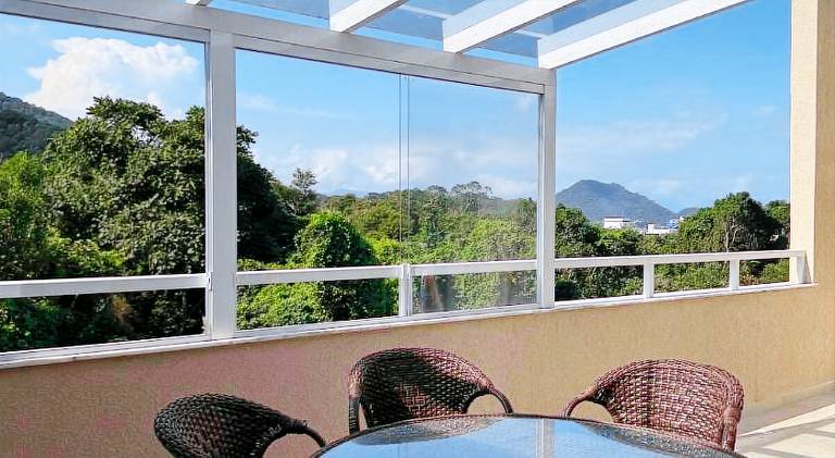 Holiday apartment with pool — photo 3
