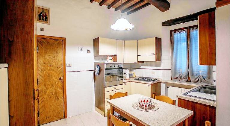 Apartment with 1 room for 4 persons — photo 3