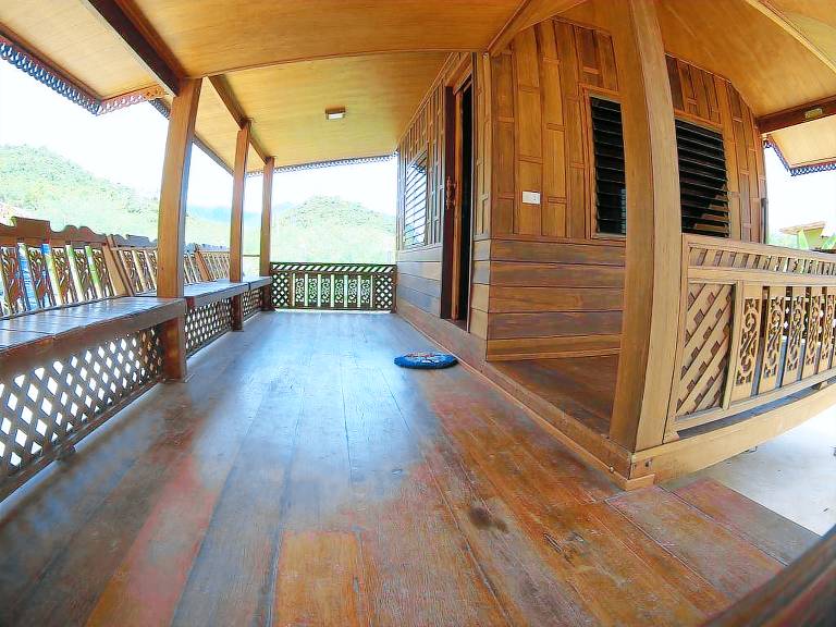 Entire resort -Jing Jo Boutique Bungalow — photo 3
