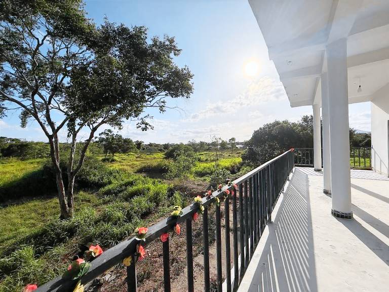 The Wish Lake Resort in Habarana