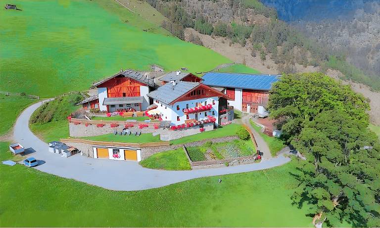 Ferienwohnung Naturno