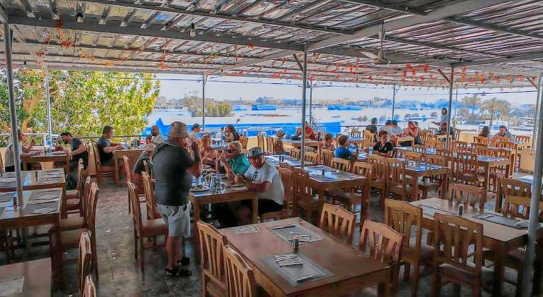 Nile Roof Hotel& Restaurant — photo 5