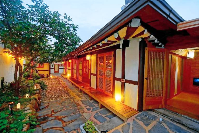 Jeonju Hanok Village Hongsi Guesthouse