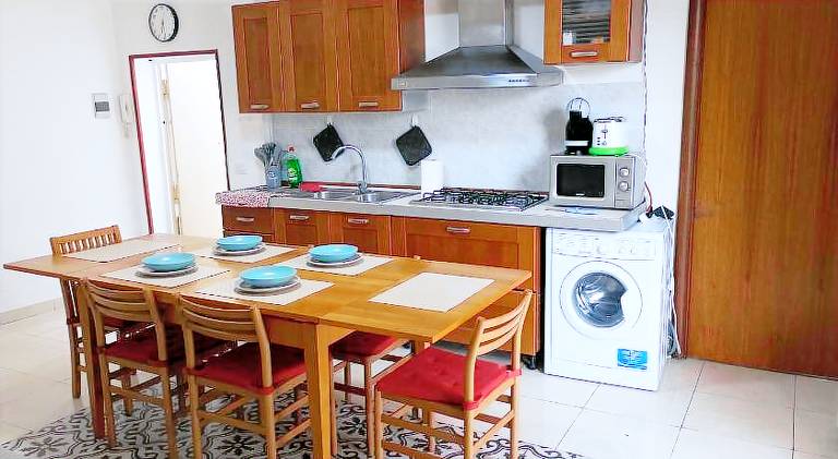 Beautiful apartment with hot tub | Close to Naples Cathedral | Pet-friendly — photo 5