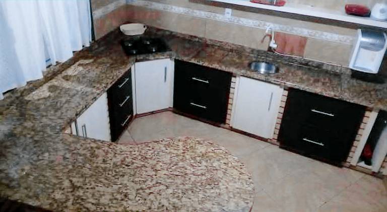 Quarto completo com banheiro privado — photo 3