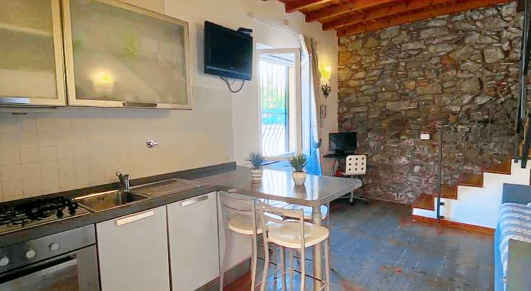 Apartment with patio | Suitable for remote work — photo 5