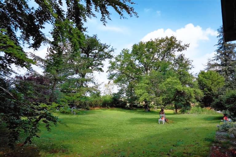 Fully equipped vacation home with yard, grill & sauna | Dogs allowed — photo 2