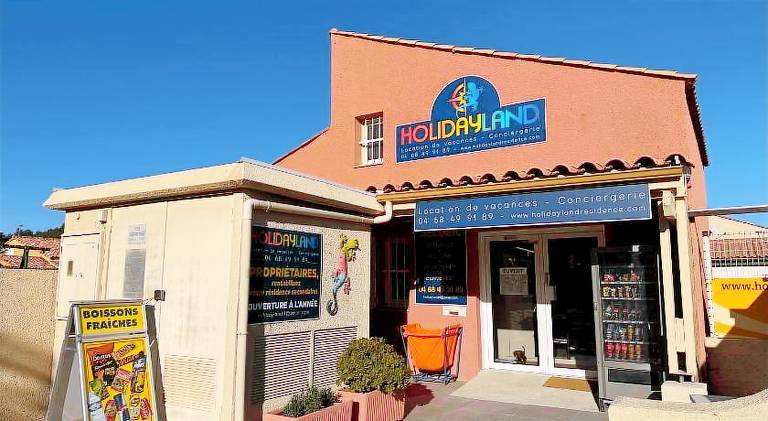 Vacation home with grill & patio in Narbonne