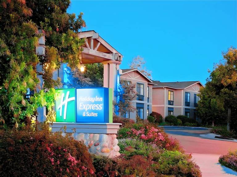 Holiday Inn Express & Suites Carpinteria By IHG in Carpinteria, CA