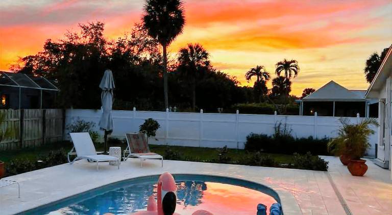 House with pool in Naples, FL