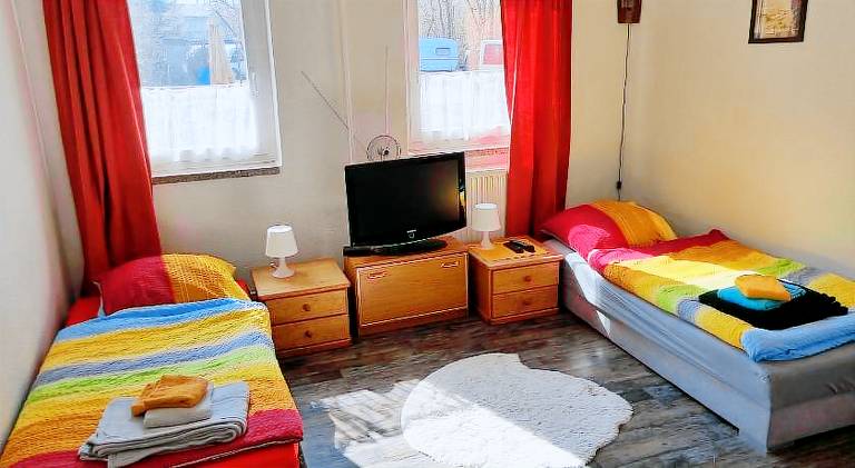 Apartment with terrace, garden & BBQ in Teltow