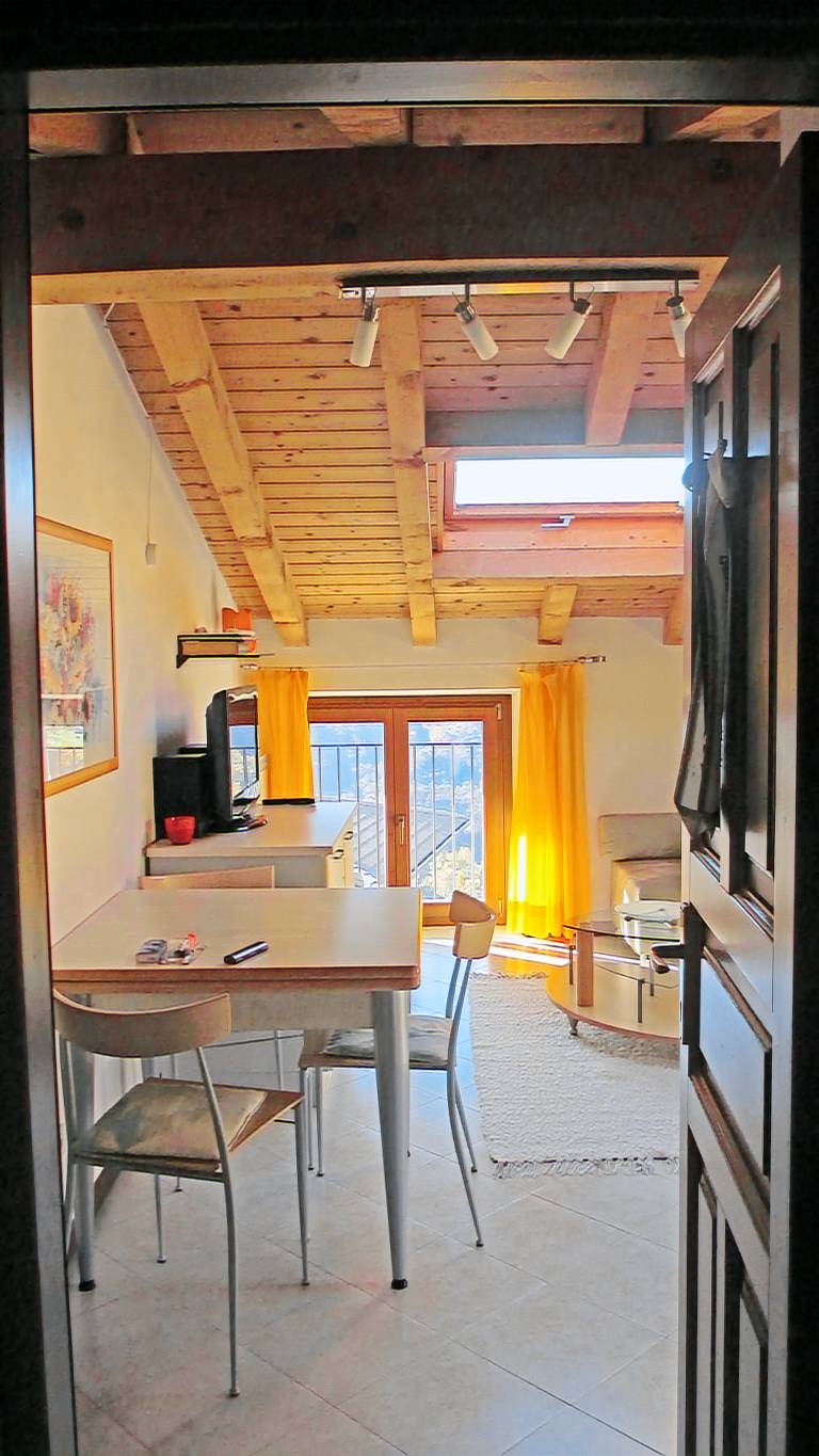 Rental apartment with yard, barbecue & terrace — photo 4