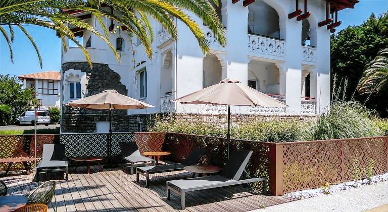 Residence Chateau d'Acotz - Appartements avec piscine a 300m des Plages & Ocean — photo 4