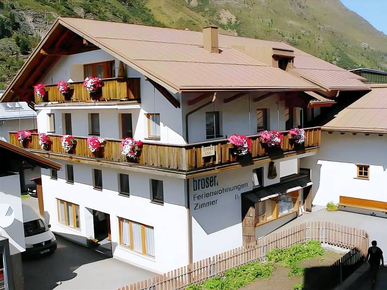 Bed & Breakfast  Obergurgl