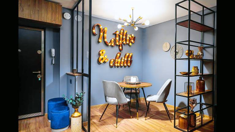 Golden Hour - One Bedroom - next to Cismigiu Park and Victoria Avenue — photo 4