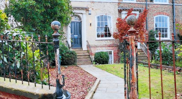 Vacation home with terrace | Close to National Railway Museum | Pets allowed in York