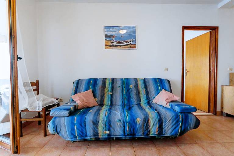 Two bedroom apartment near beach Cove Solotiša, Hvar (A-4623-b) — photo 4