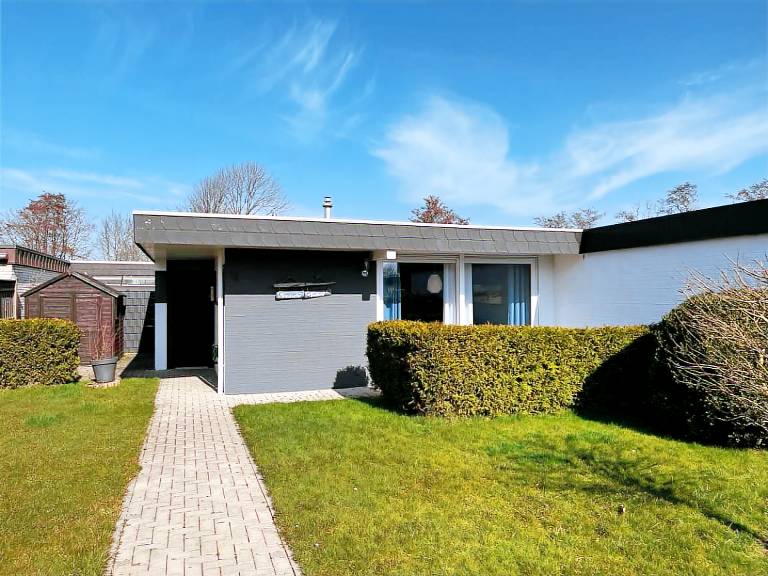House with barbeque & terrace — photo 2