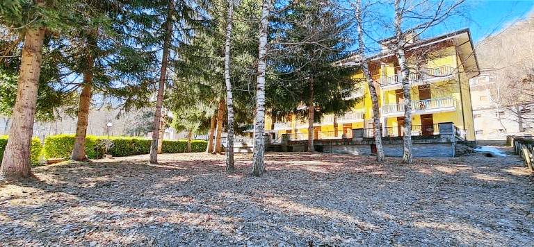 Apartment with garden | Mountain view — photo 5