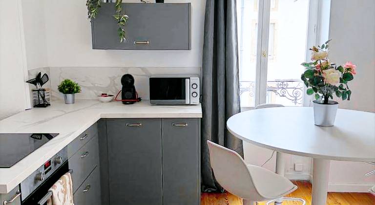 Holiday apartment with 1 room for 4 persons in Dijon