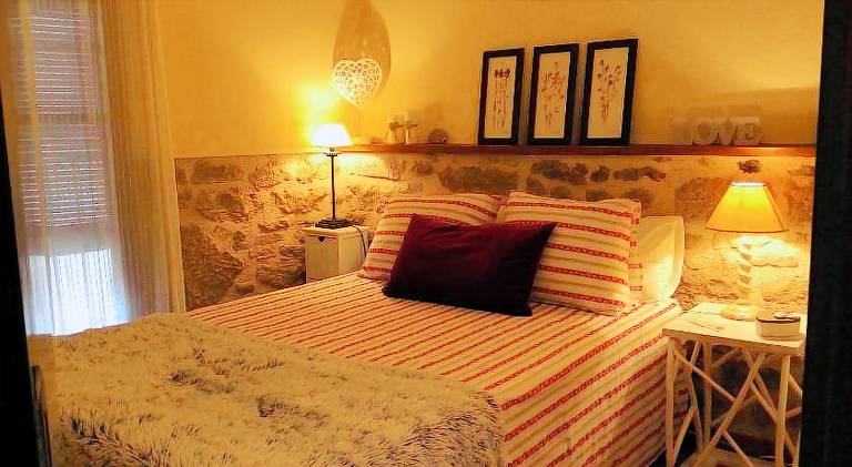 Apartment with 2 rooms for 4 persons in Teruel