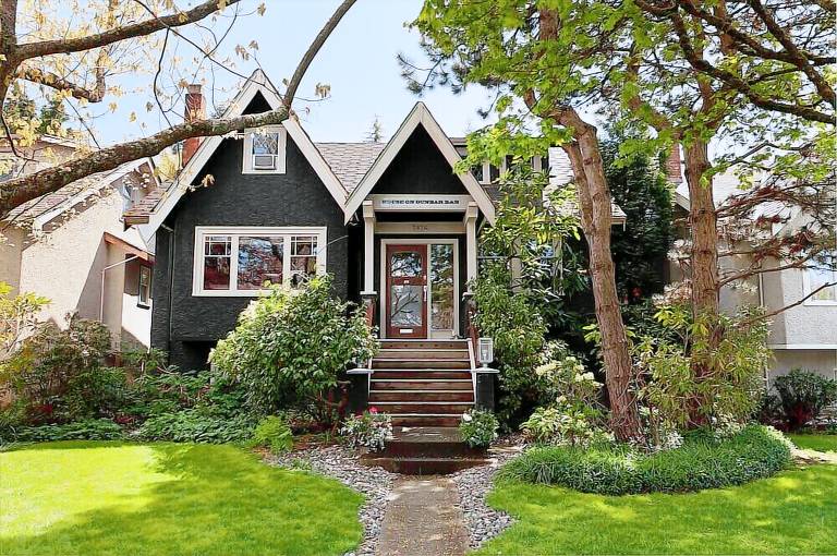 Bed & Breakfast  Vancouver