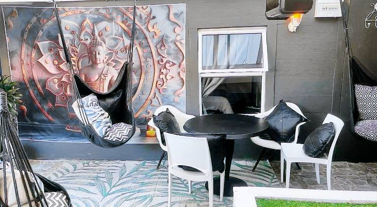 Mitchell s Guesthouse