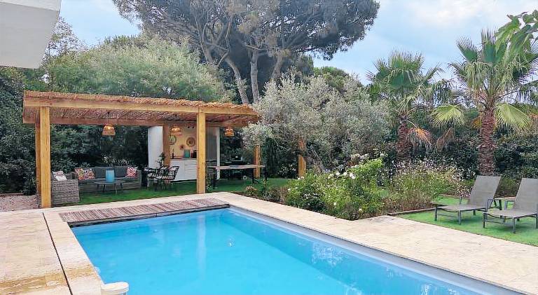 Lovely villa with jacuzzi, patio & sauna | Pet-friendly — photo 4