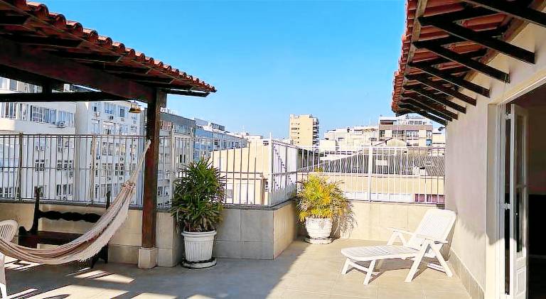 Apartment with yard | Next to Fort Copacabana — photo 5