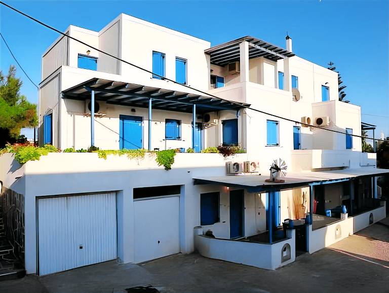 Helen's Minimal Studios & Apartments in Paro