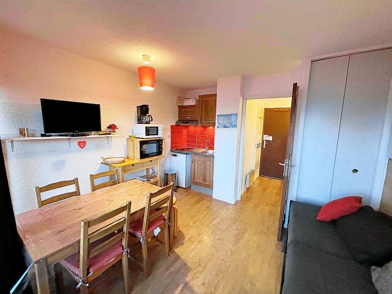Studio with 1 room for 3 persons — photo 2