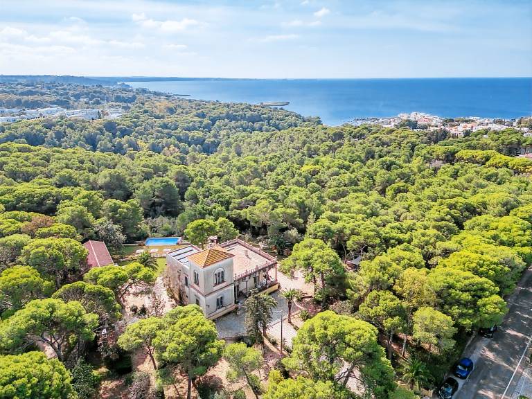Fully equipped villa with yard, terrace & grill | Panoramic view | Dogs allowed — photo 3