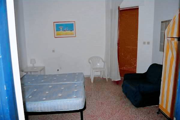 Children-friendly holiday apartment with patio & garden | Close to the beach | Pets allowed — photo 5