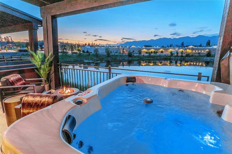 Condo  Whitefish
